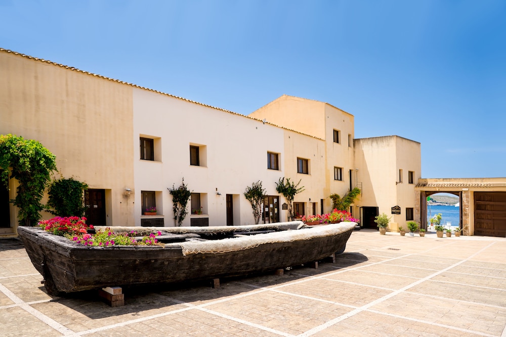 The Tonnara of Bonagia Resort 1/71