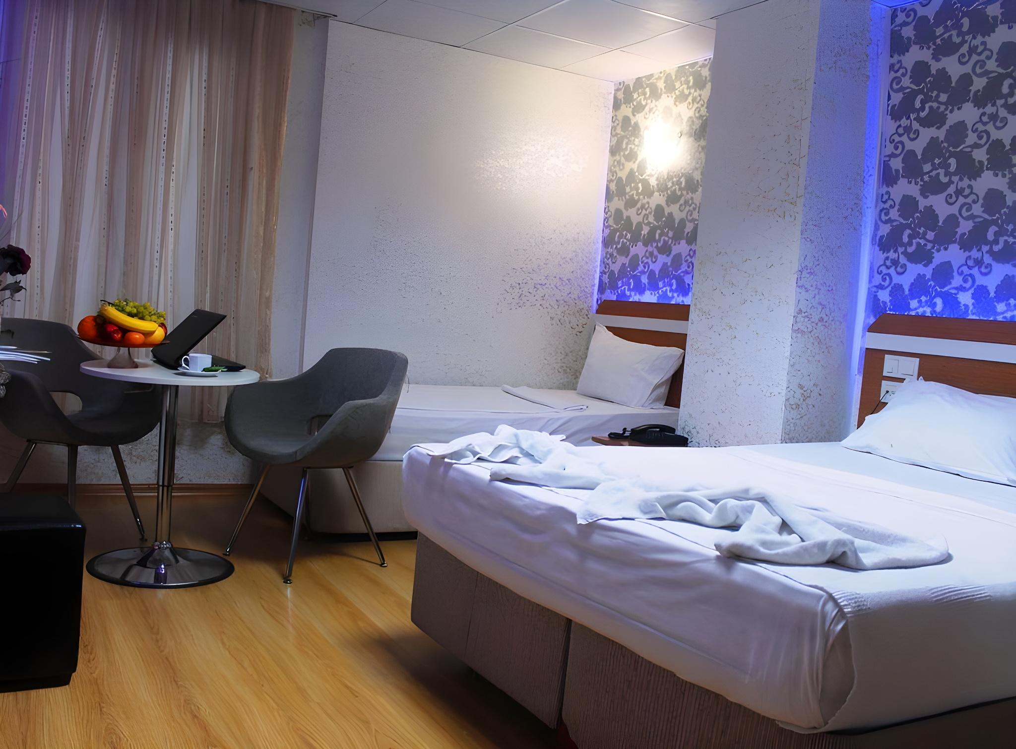 Standard, Triple, 3 Beds