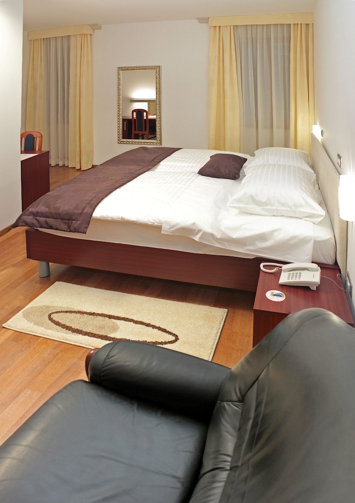 Hotel Monika 31/73