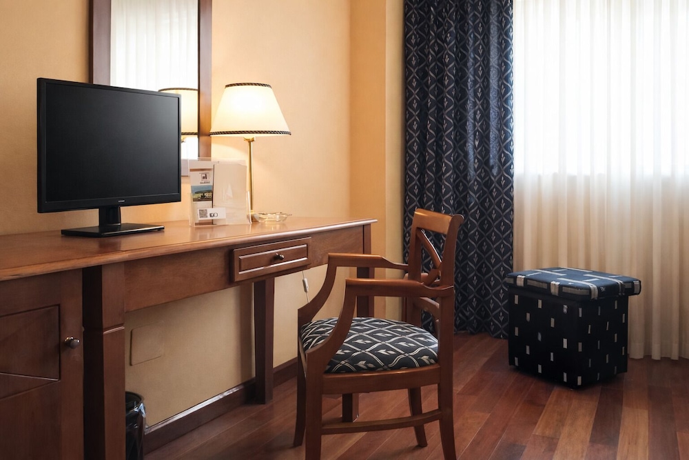 Hotel Checkin Basic Leon Norte 36/46