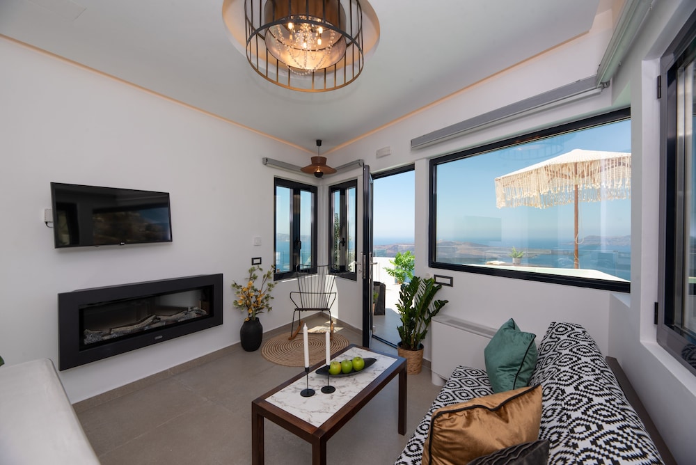 Day Dream Luxury Suites 58/81