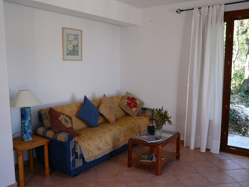 Skopelos Country Villas 30/48