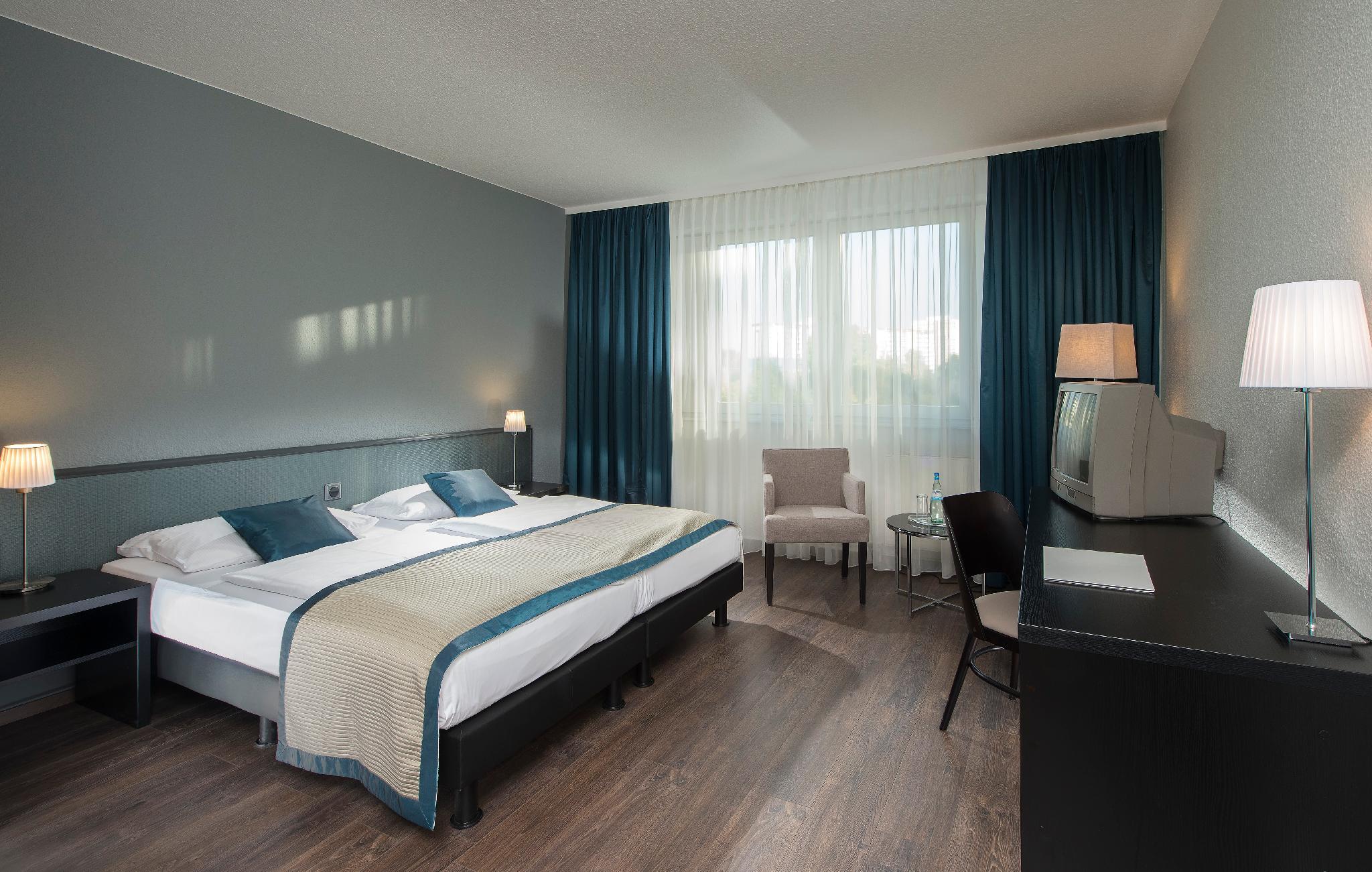 Room at City Hotel Berlin East, BERLIN
