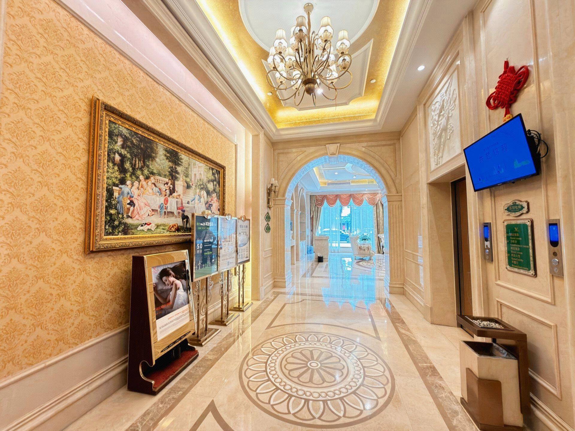 Vienna Hotel (Huizhou Luofu Mountain Scenic Area) 23/61
