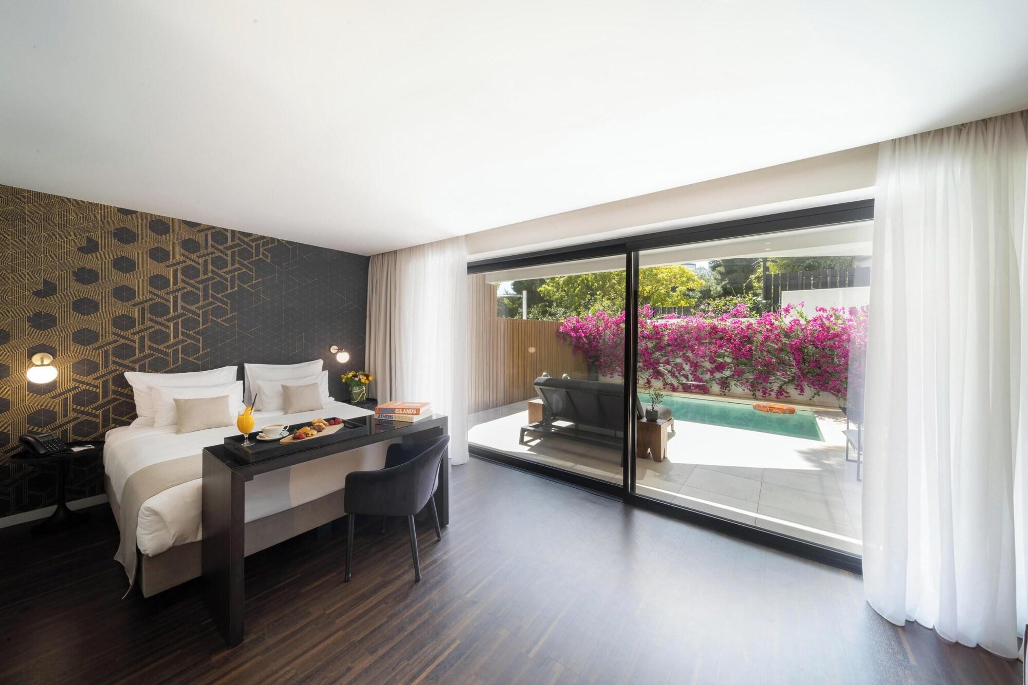 Signature, Suite, Private Pool