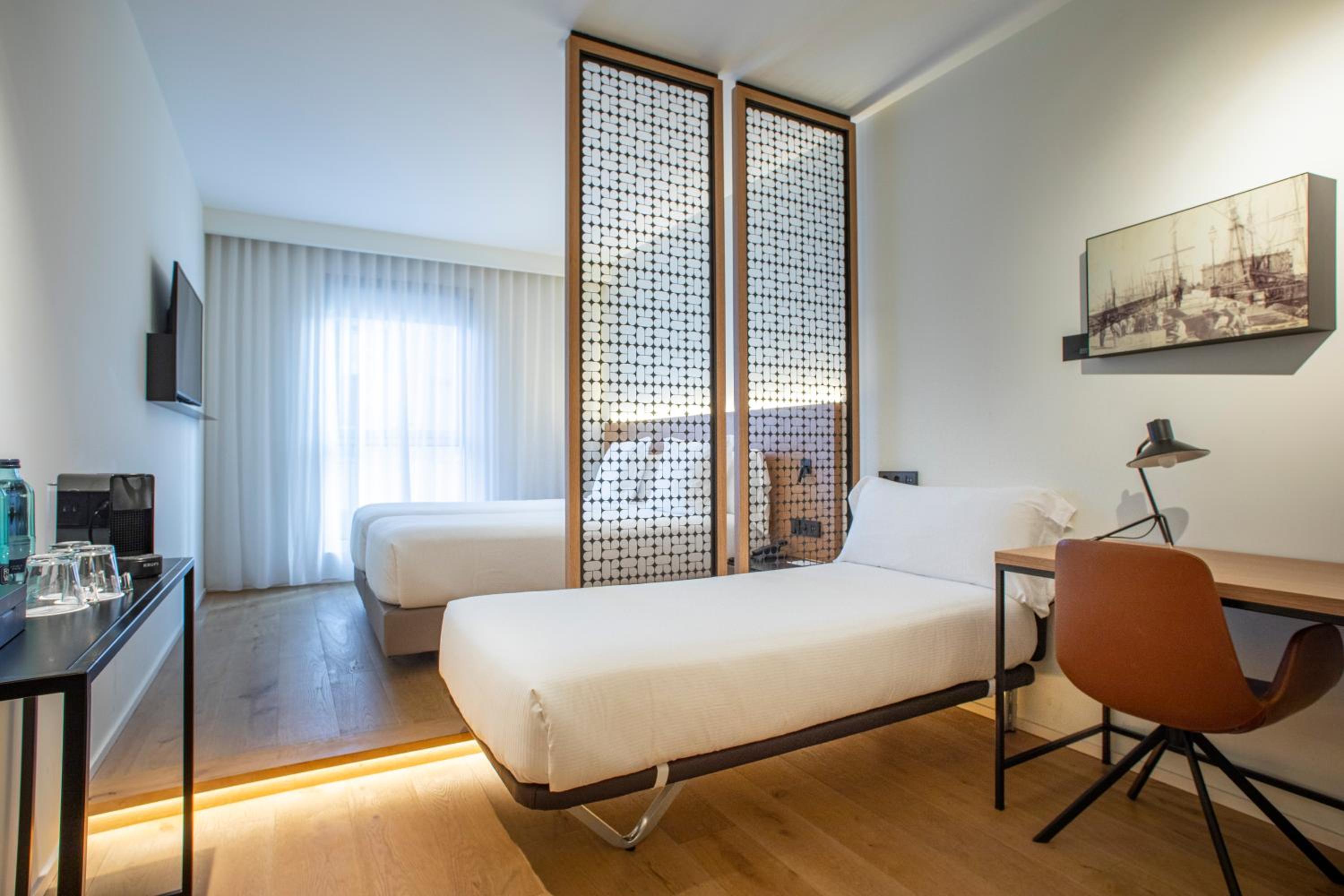 Deluxe, Triple, Paxton Barcelona 2/3