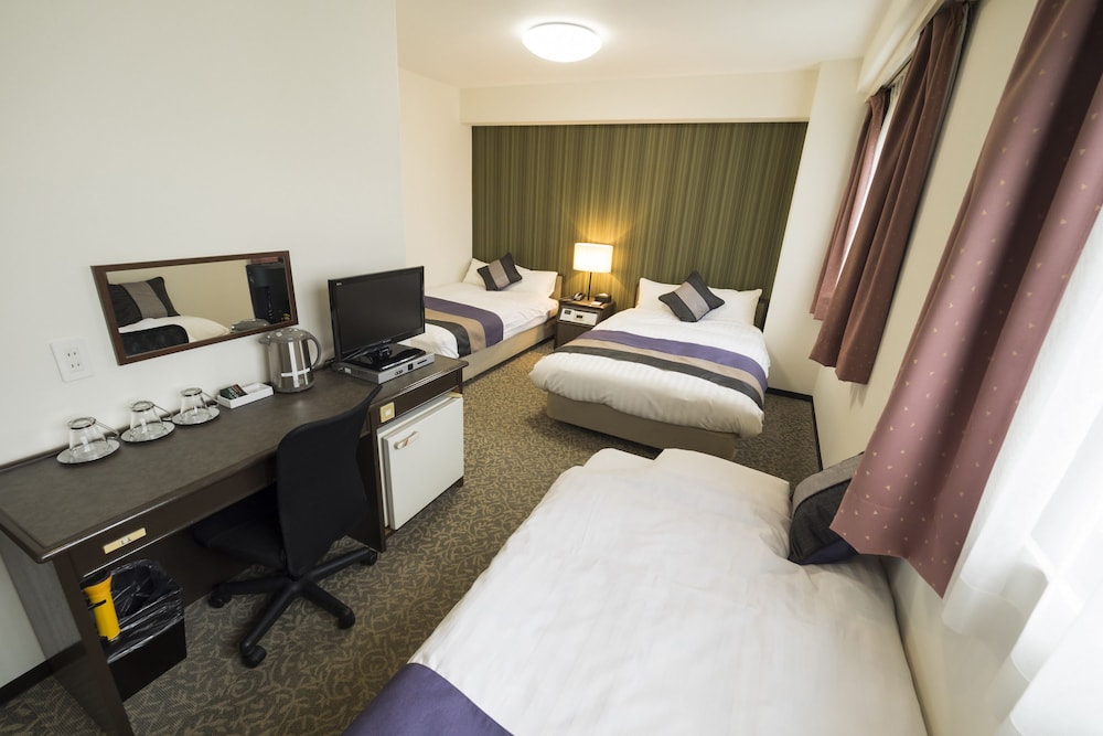 Hotel Areaone Oita 9/76