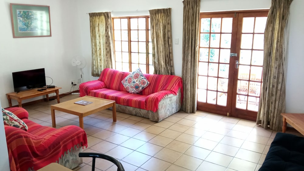 Millgate Cottage 25/49