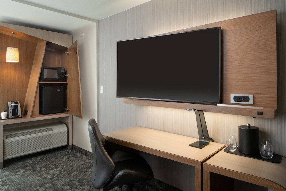 Courtyard By Marriott Lafayette South 46/49