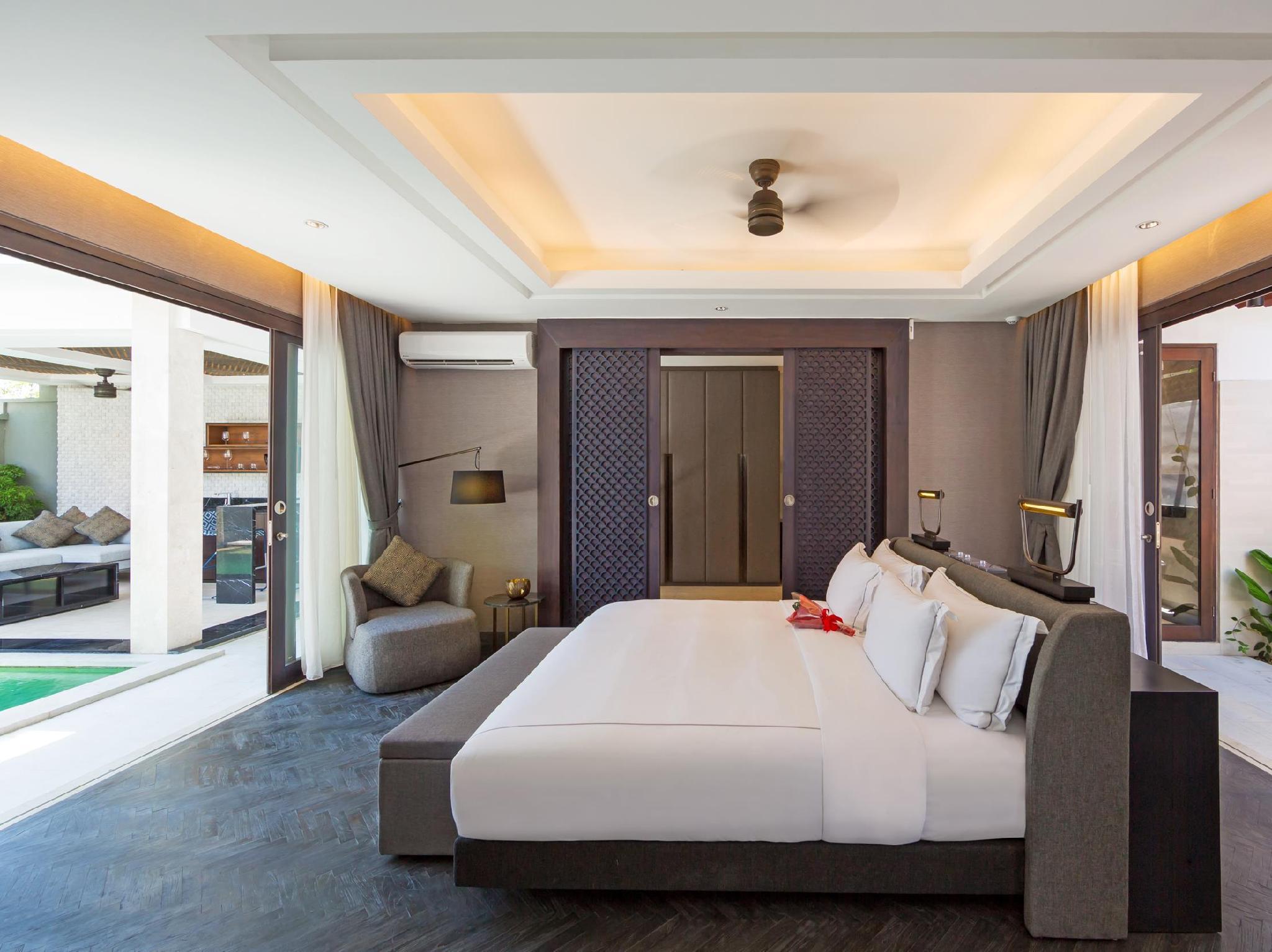POOL, VILLA, DOUBLE BED
