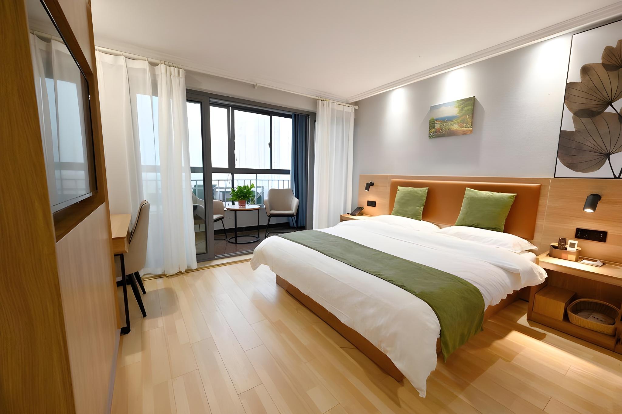 SUPERIOR, DOUBLE BED