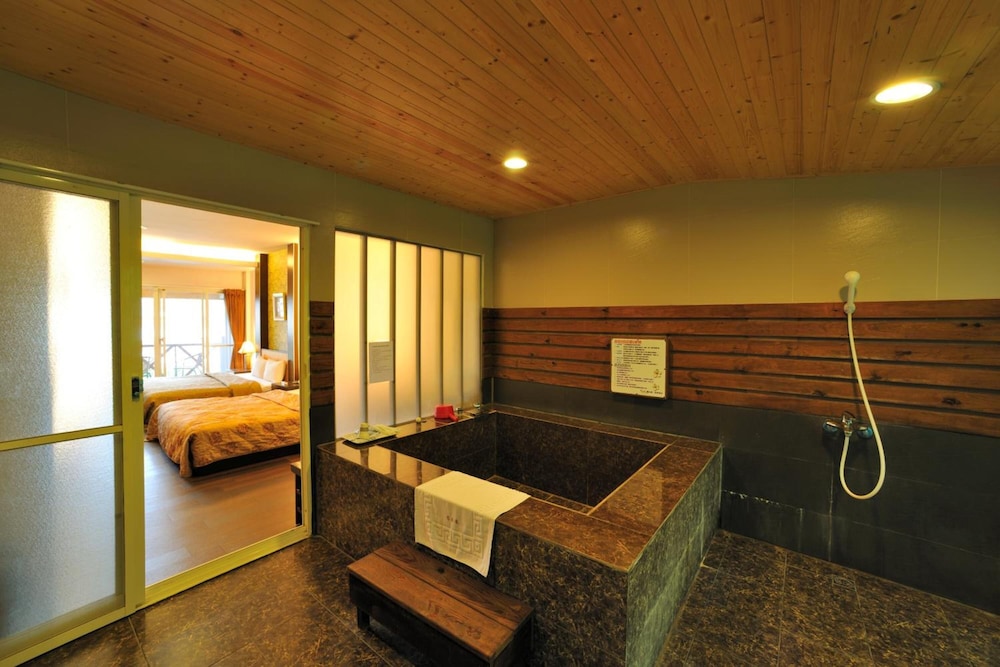 Chi Meng Rou Holiday Villa 42/68