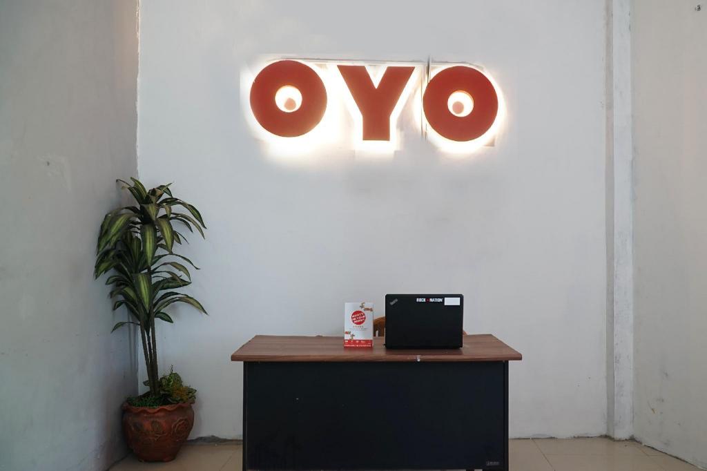 OYO 1034 Pondok Mulia Guest House 10/33