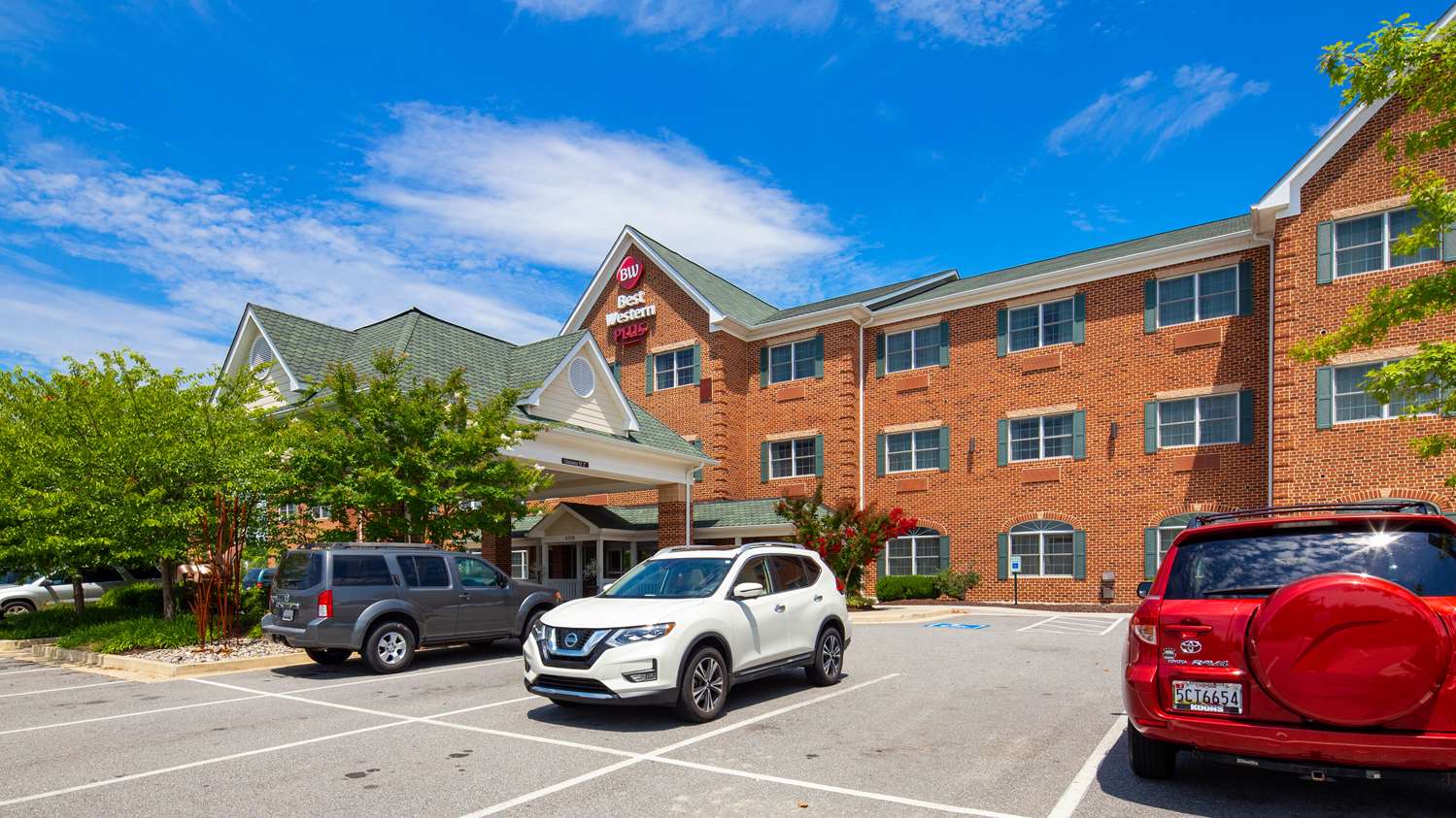 Best Western Plus Easton Inn & Suites 28/30
