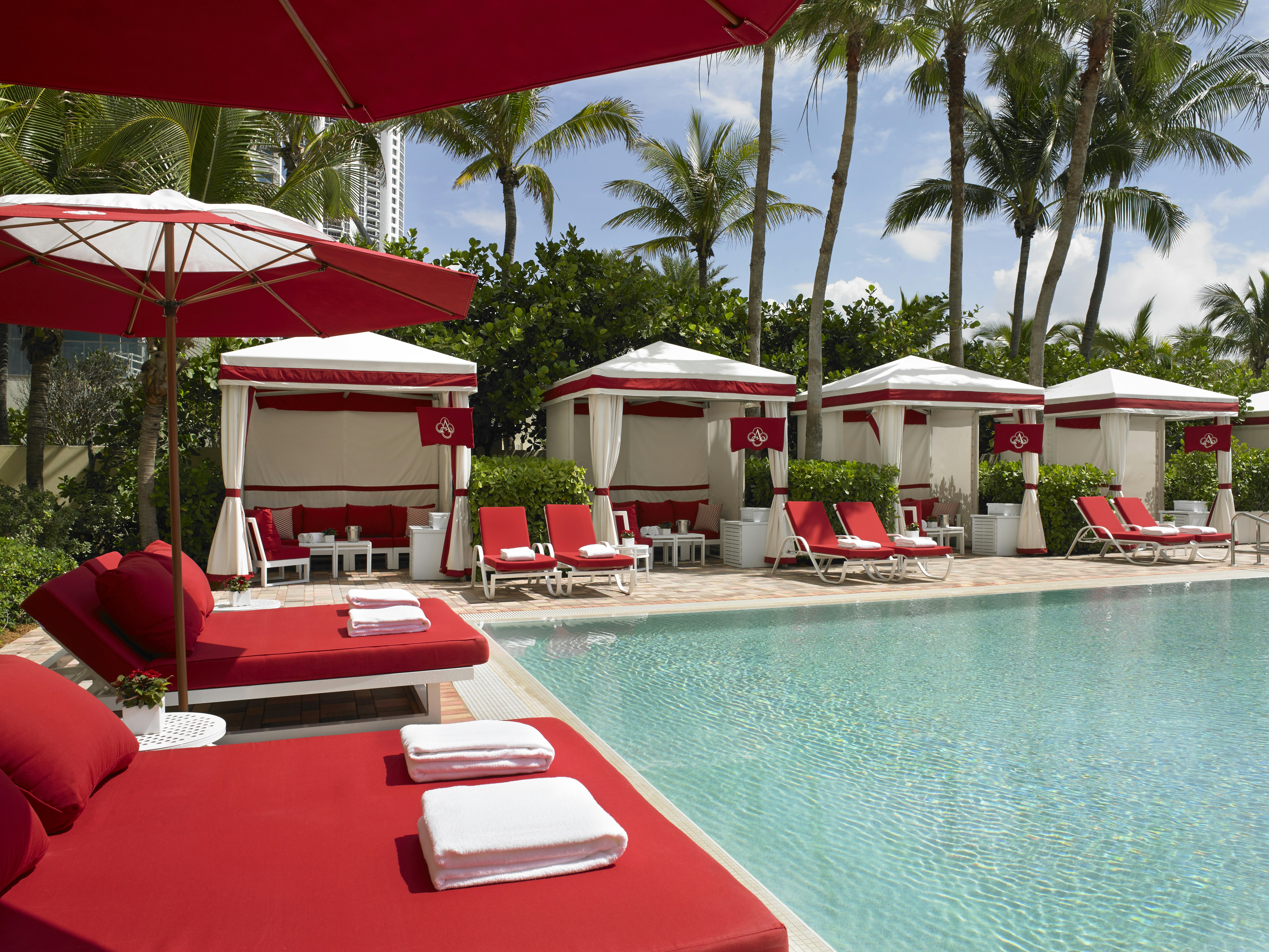 Acqualina Resort & Residences On The Beach 26/35