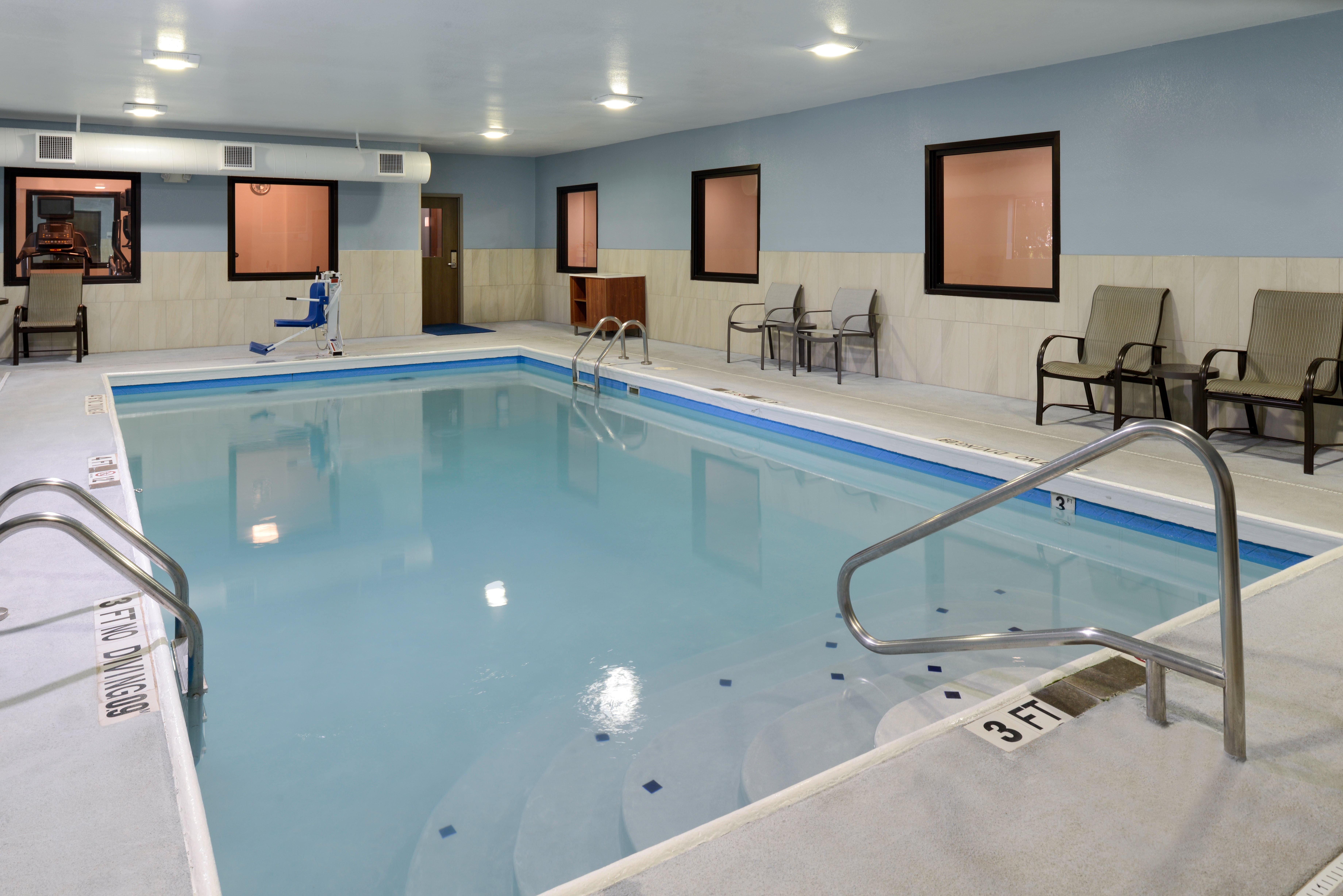Holiday Inn Express Hotel And Suites Marysville 38/75