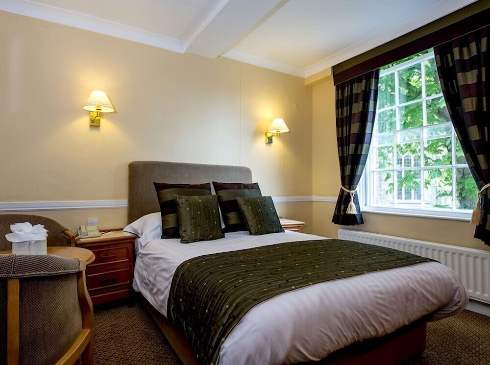 Prince Rupert Hotel 28/44