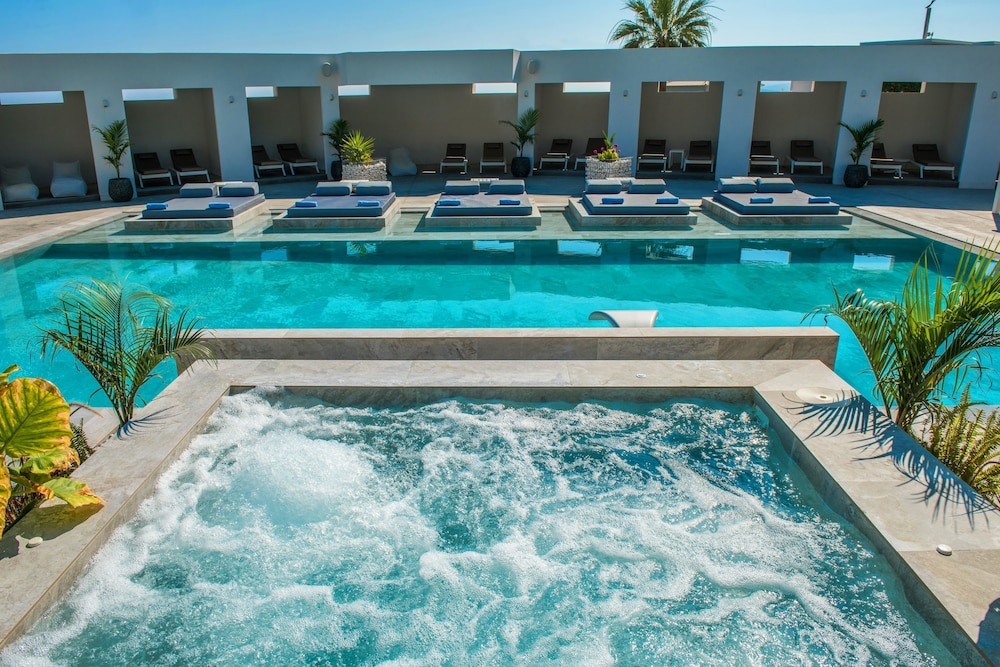 Matheo Hotel Villas & Suites 29/49