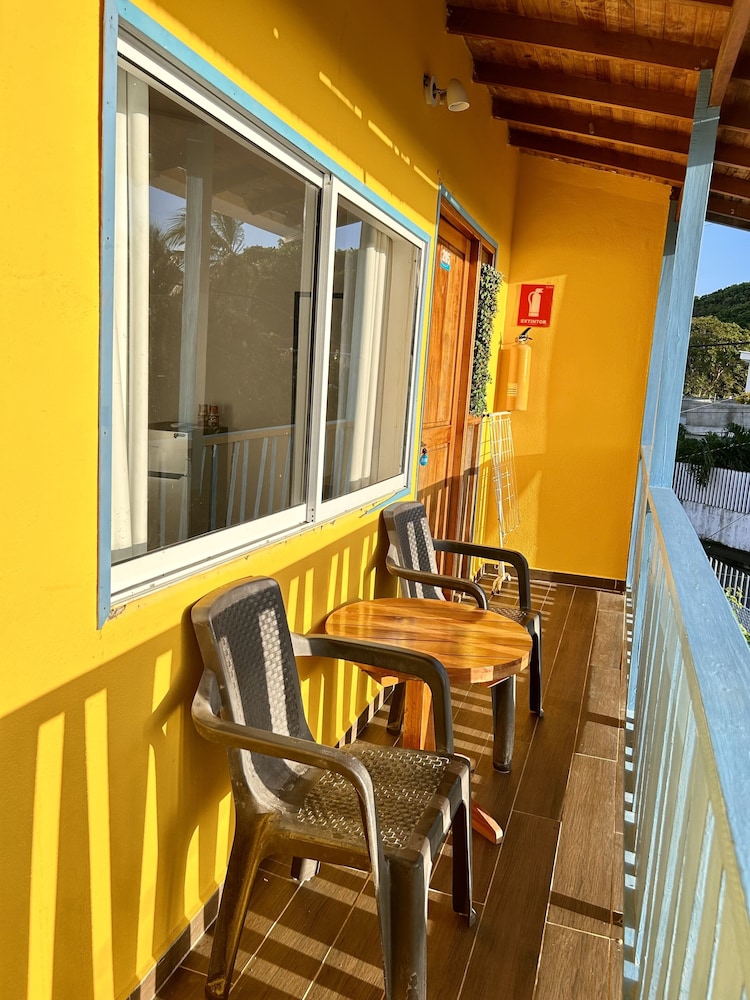Hotel Be Happy 40/50