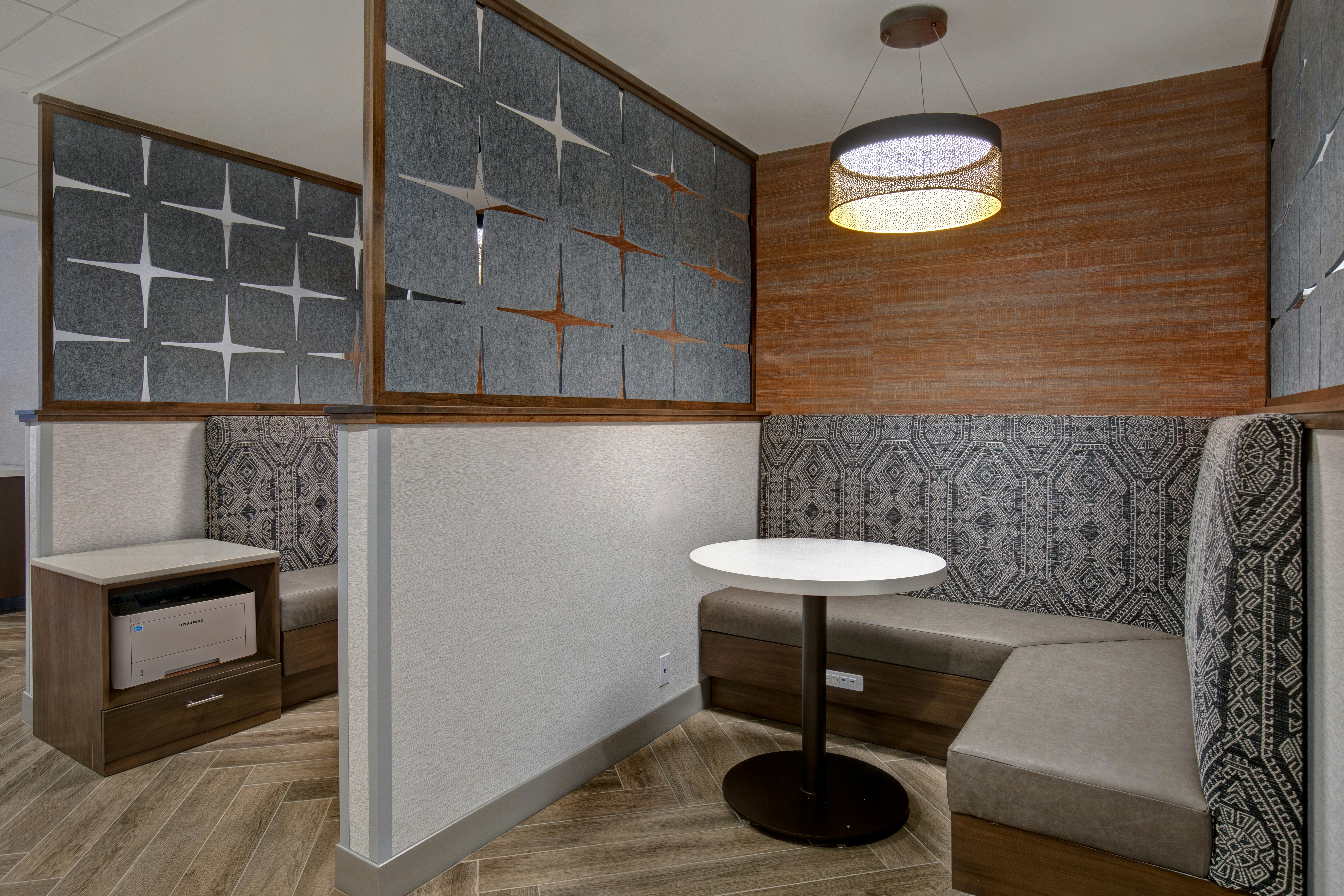 Hampton Inn Santa Fe South Nm 51/52
