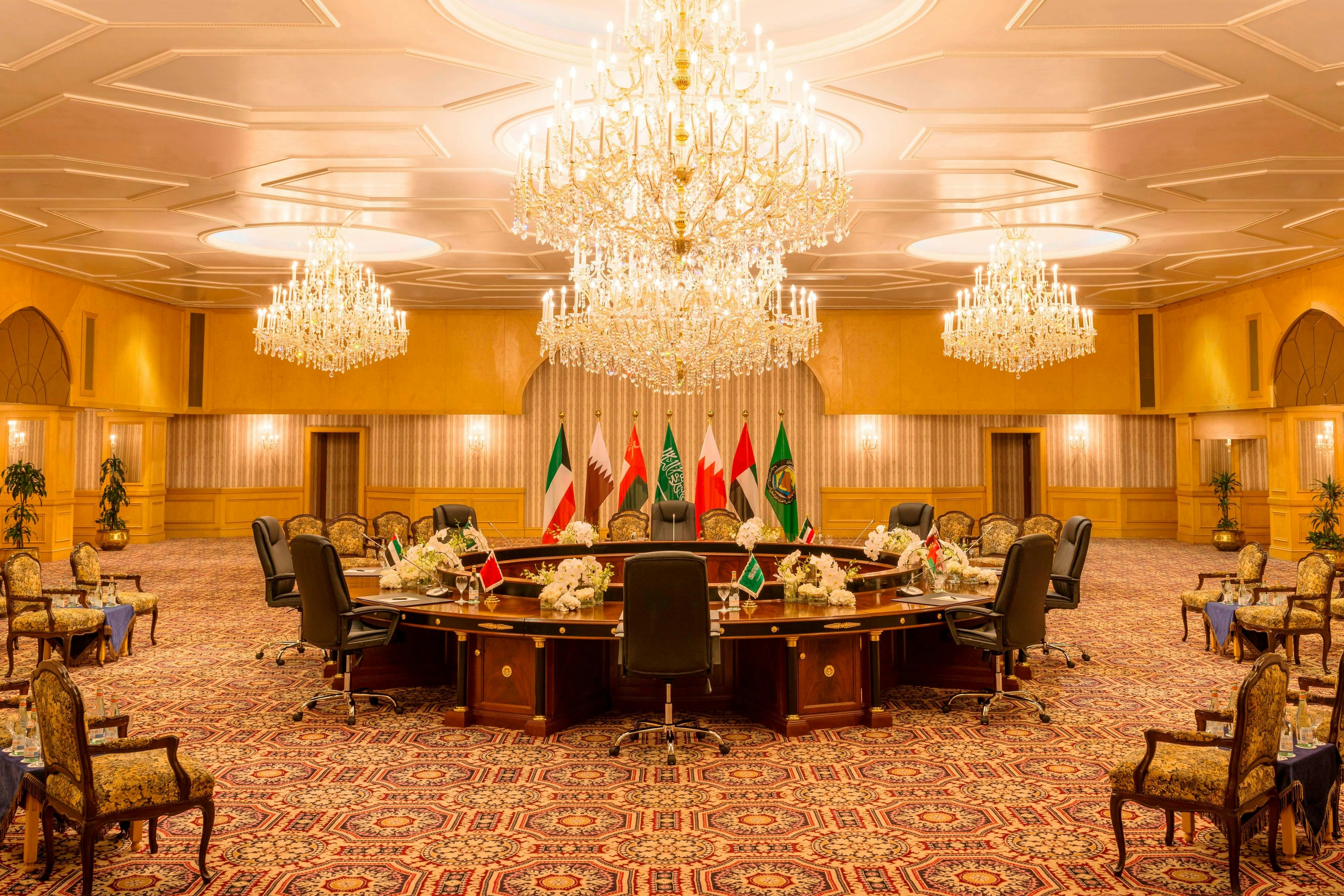 Sheraton Kuwait A Luxury Collection Hotel Kuwait City 61/65