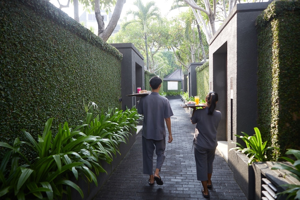 The Ahimsa Beach 38/50