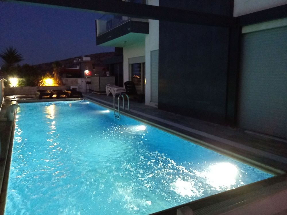Mavi Panorama Butik Hotel 32/68