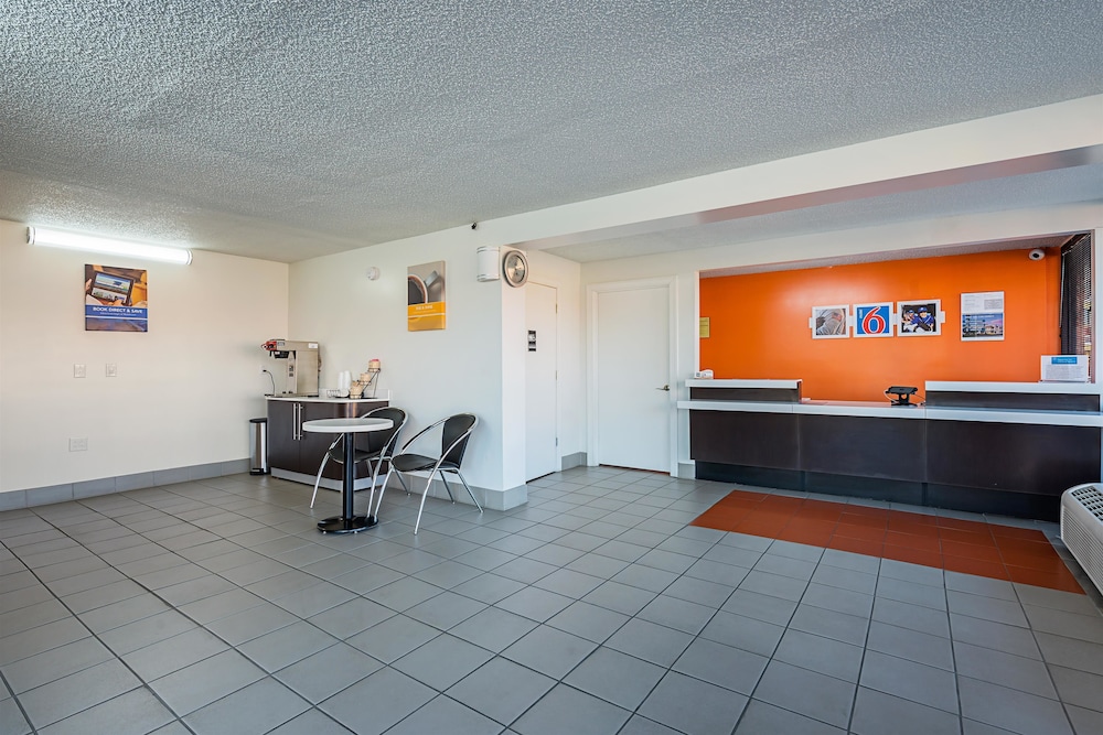 Motel6 Perry, GA 11/39