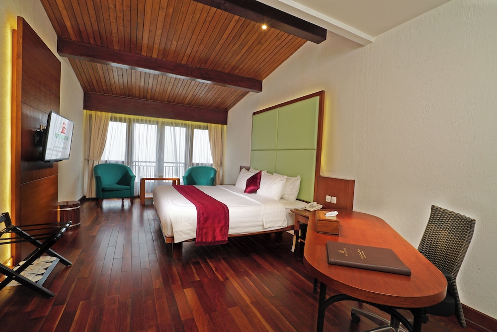 Deluxe, Executive, Double Bed, No Balcony