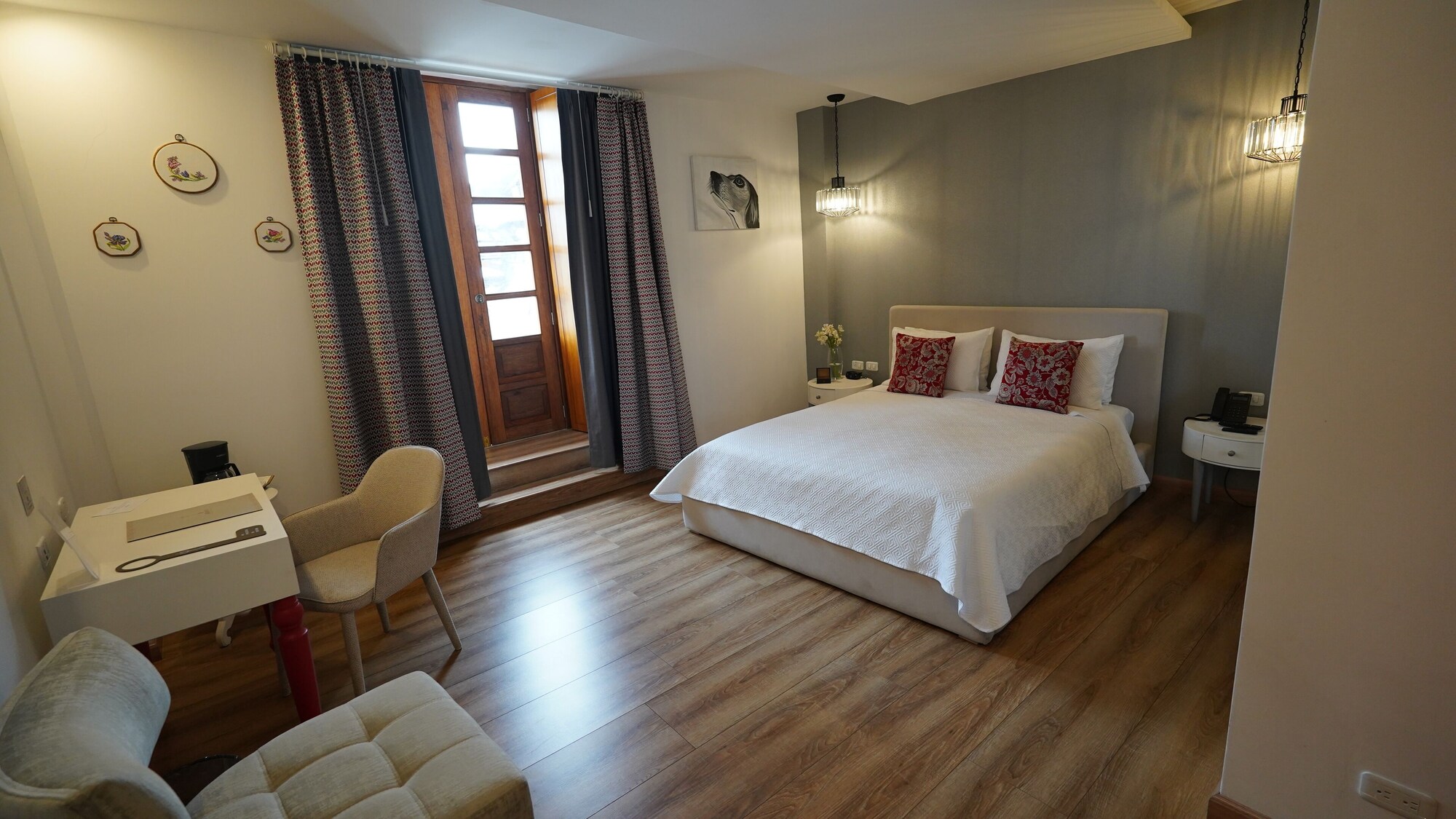 DELUXE, DOUBLE BED, BALCONY