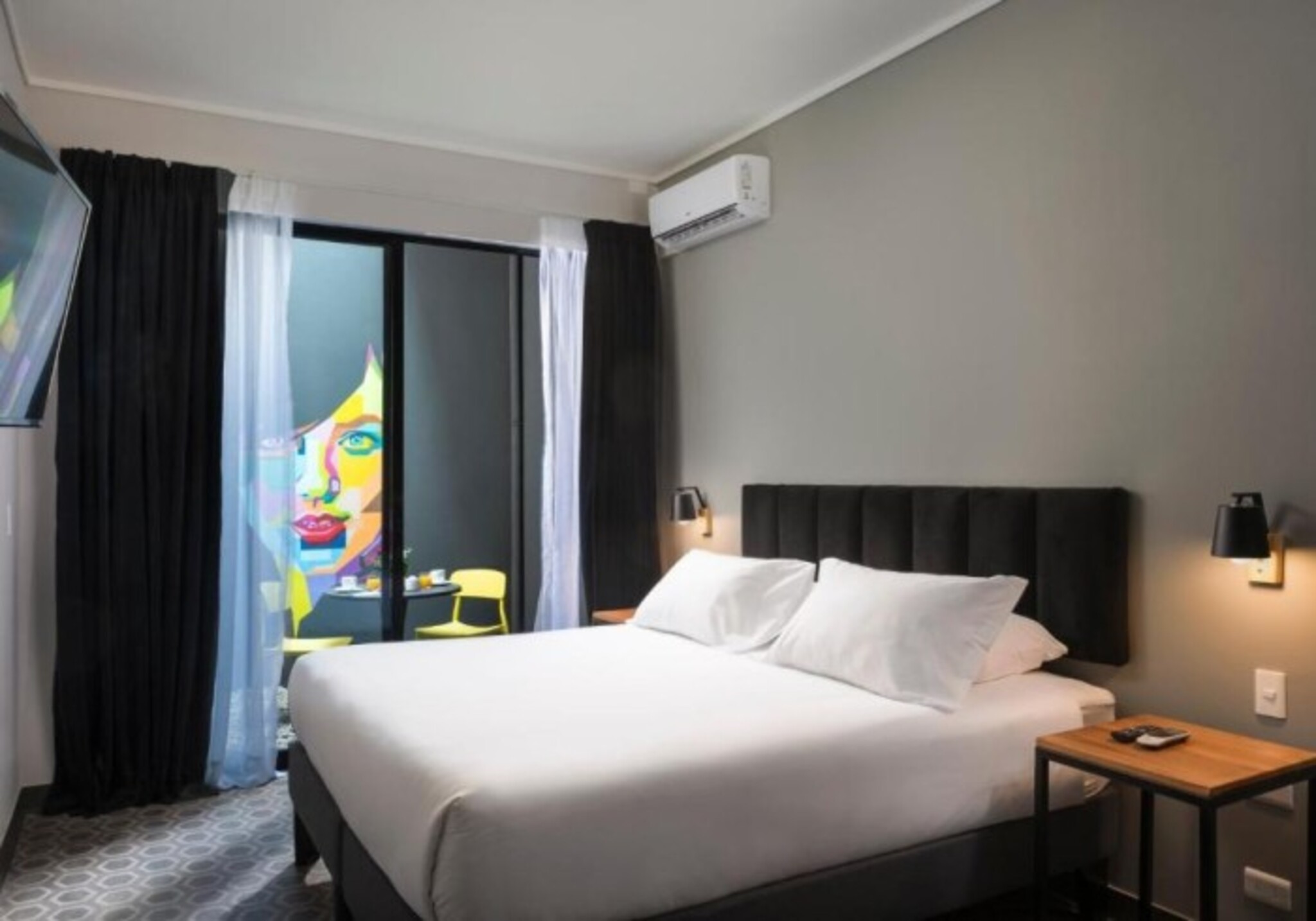 The Pop Hotels 5/29