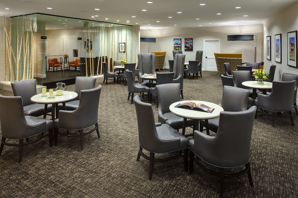 Hyatt Vacation Club at Desert Oasis 46/63