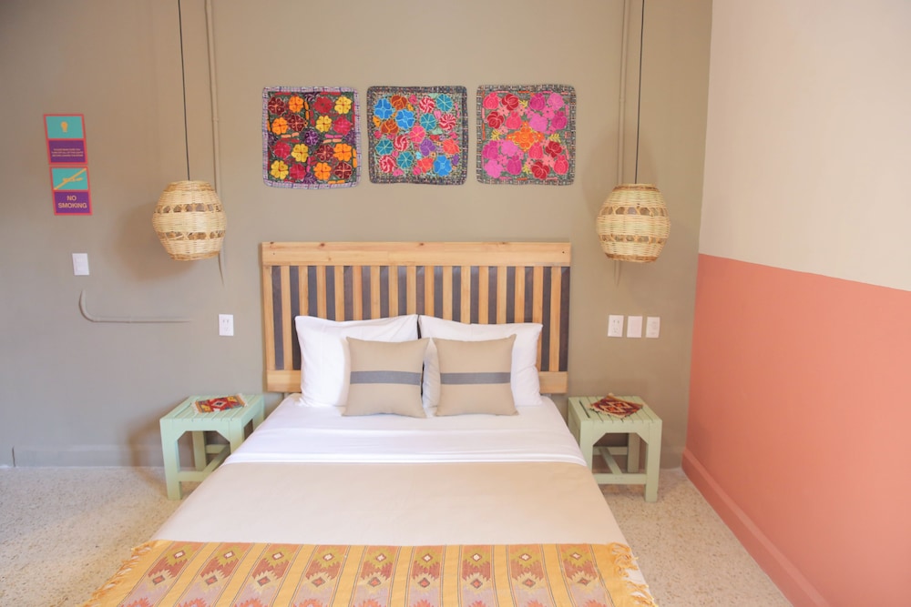 Selina Oaxaca 15/68