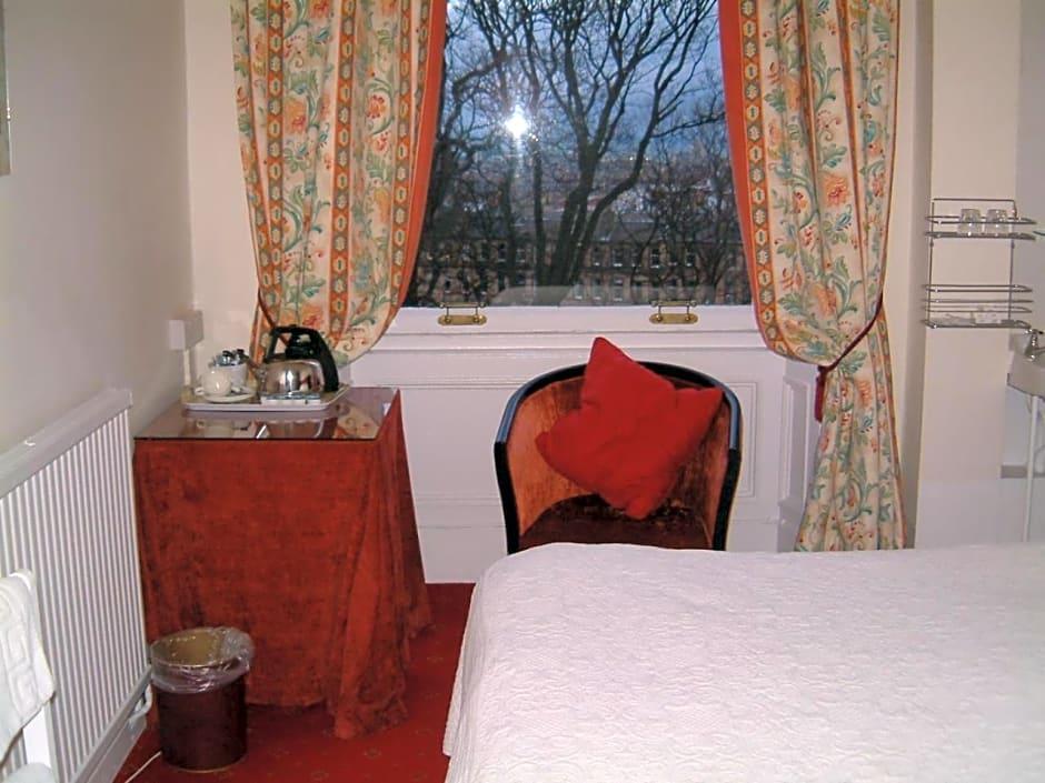 Terrace hotel 22/50