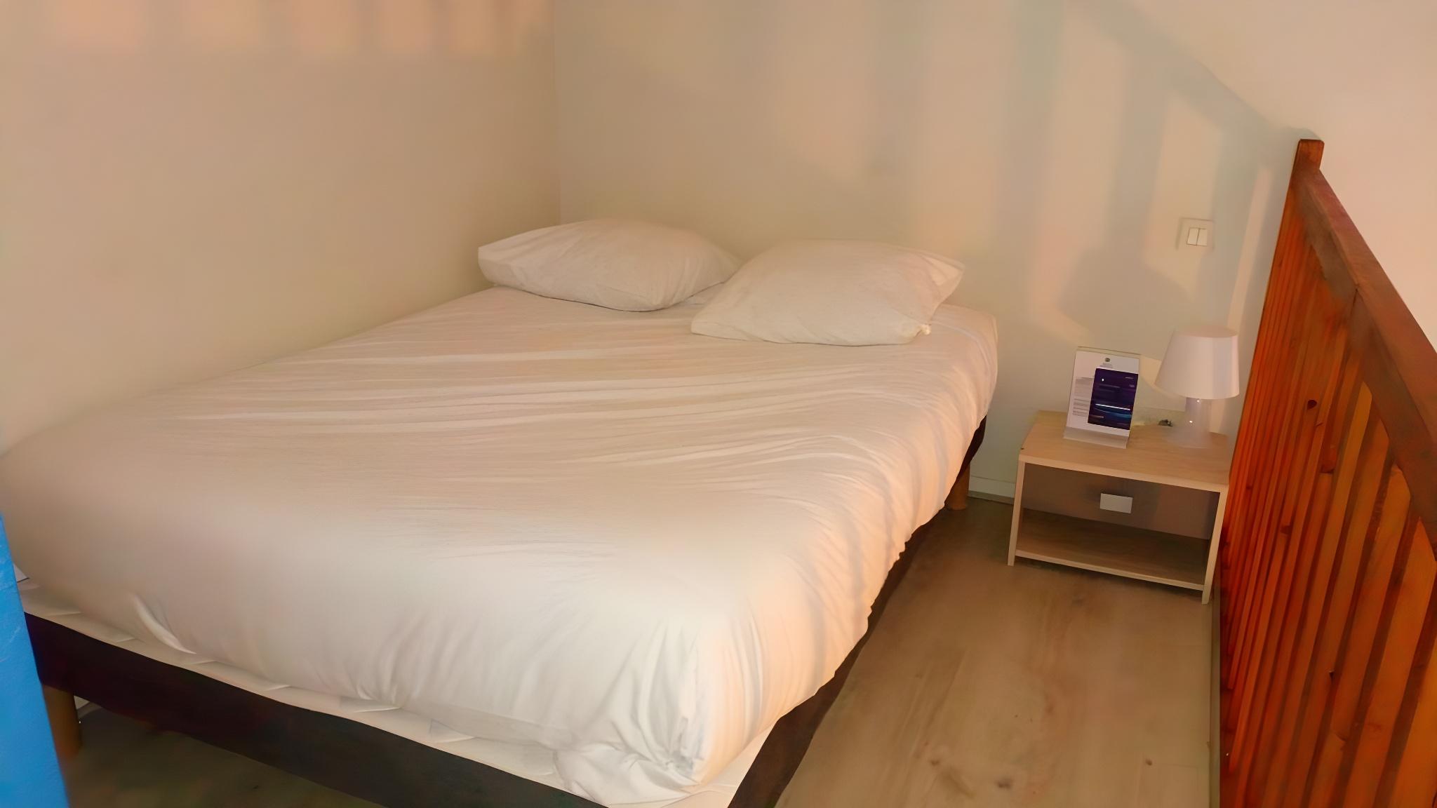 Duplex, Apartment, Queen Bed, Garden View