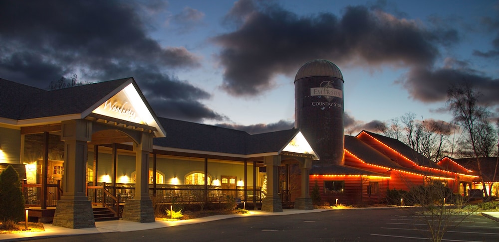 Emerson Resort & Spa 5/44