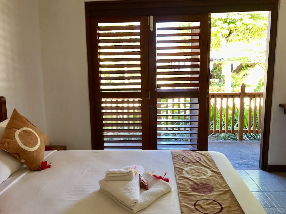 Tanna Evergreen Resort & Tours 18/50