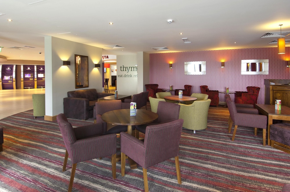 Premier Inn Heathrow Airport Terminal 5 38/58