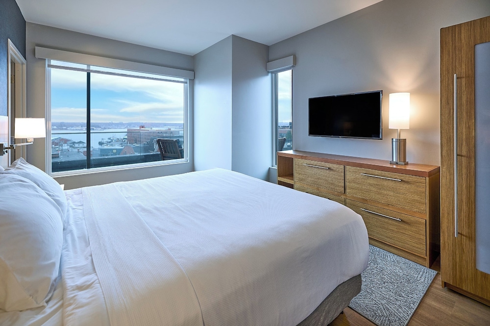 Hyatt Place Portland-Old Port 21/73