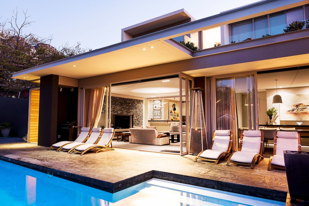 Blinkwater Villa 2/24