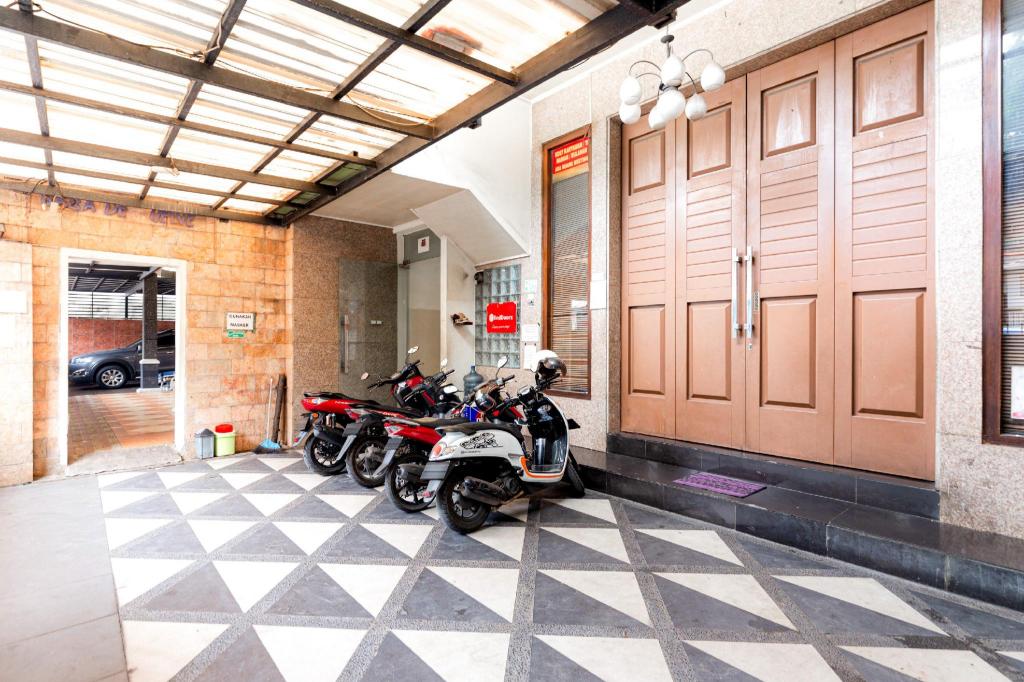 Reddoorz Near Halim Perdanakusuma 3 44/48