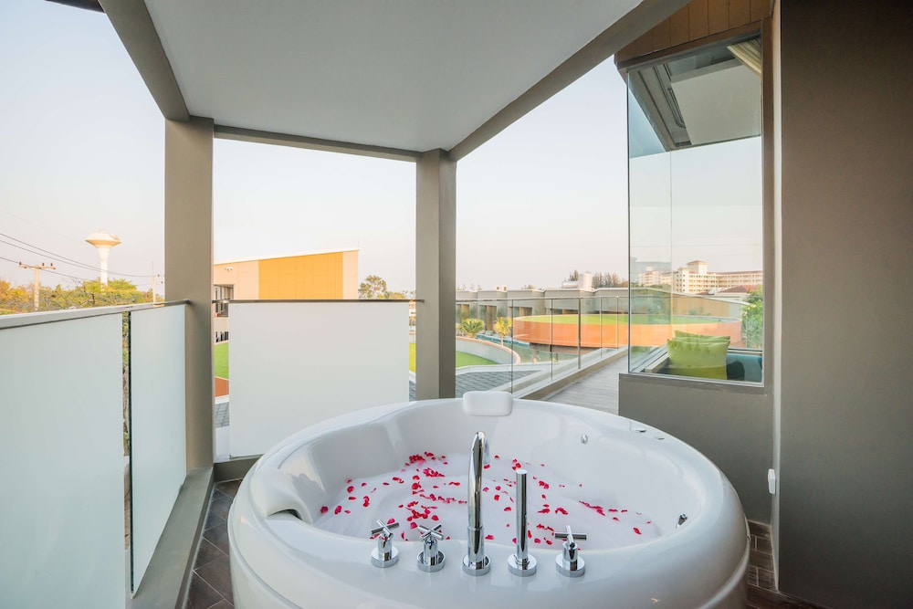 Avani Hua Hin Resort 53/87