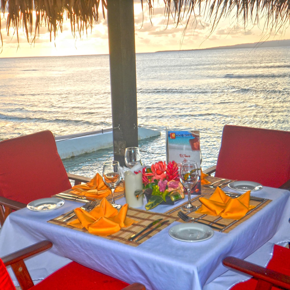 Coco Beach Resort 40/66
