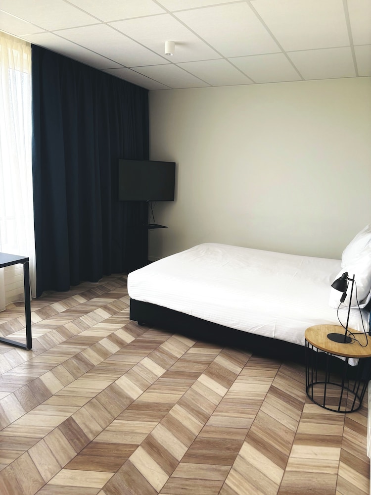 ROXI Residence Brussels 4/17
