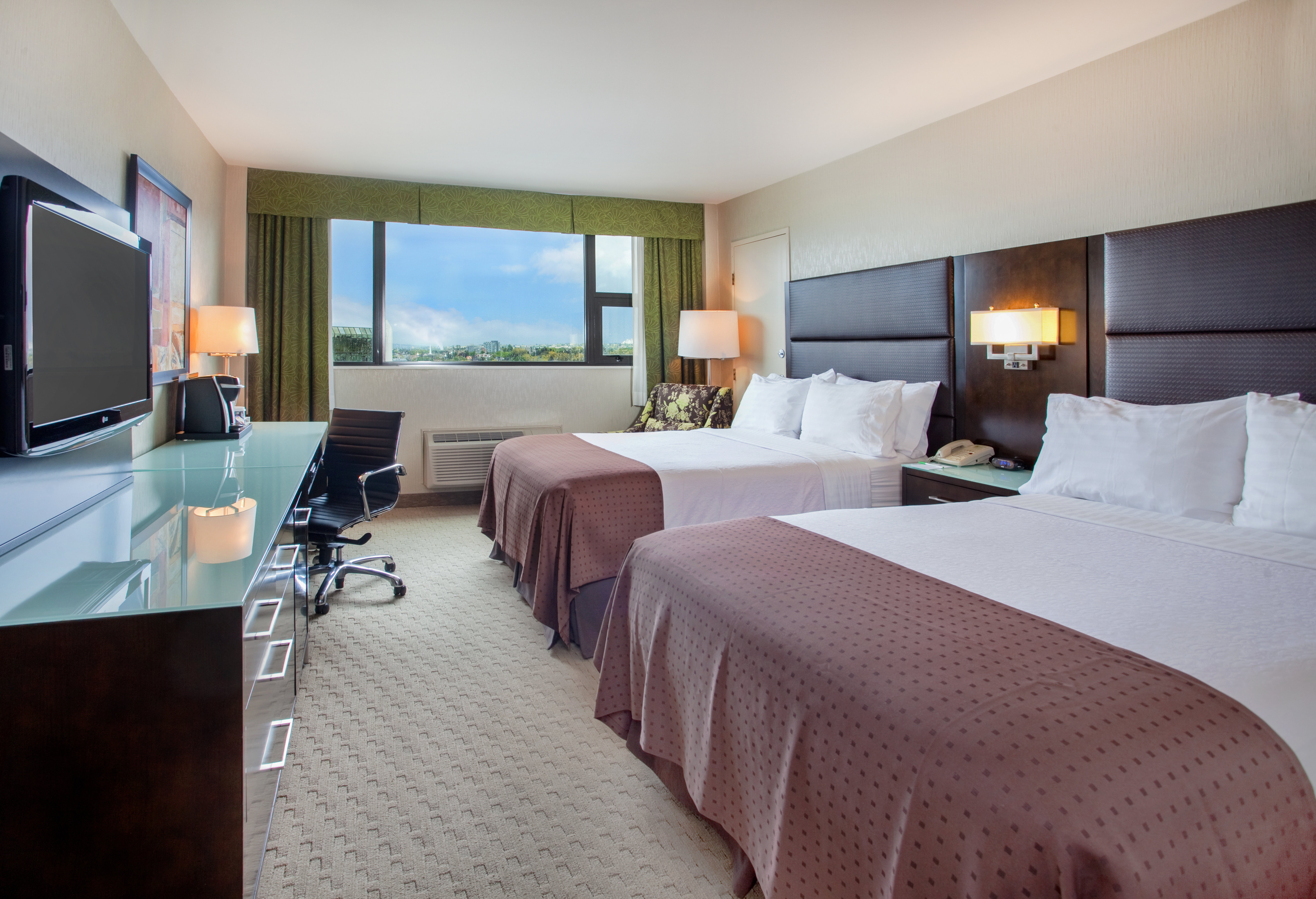 Holiday Inn Vancouver Centre 15/73
