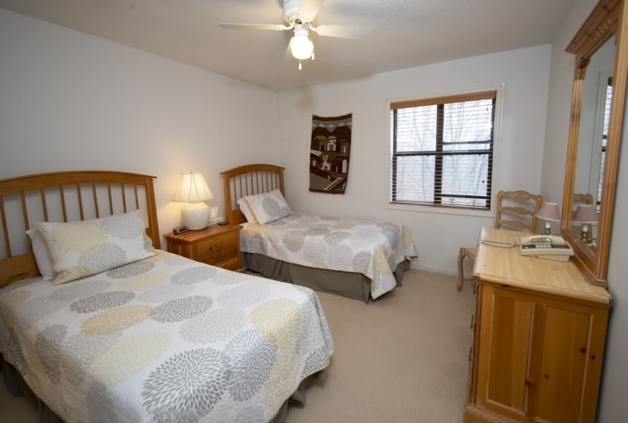 2 Bedrooms, Condo, Loft, 2 Bunk Beds, 2 Queen Beds, Mountain Side, Sofa