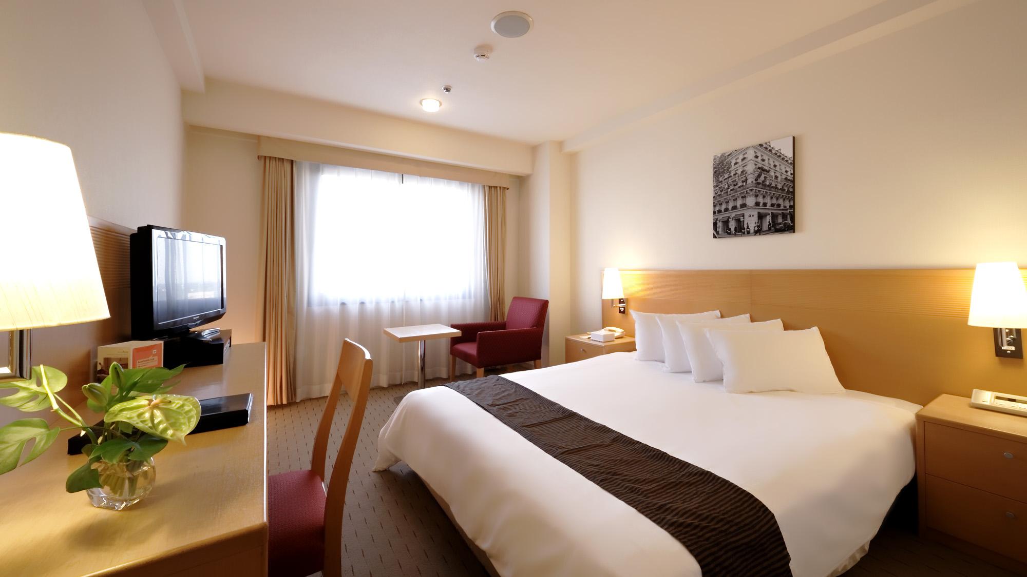 Select, Standard, Queen Bed, with View
