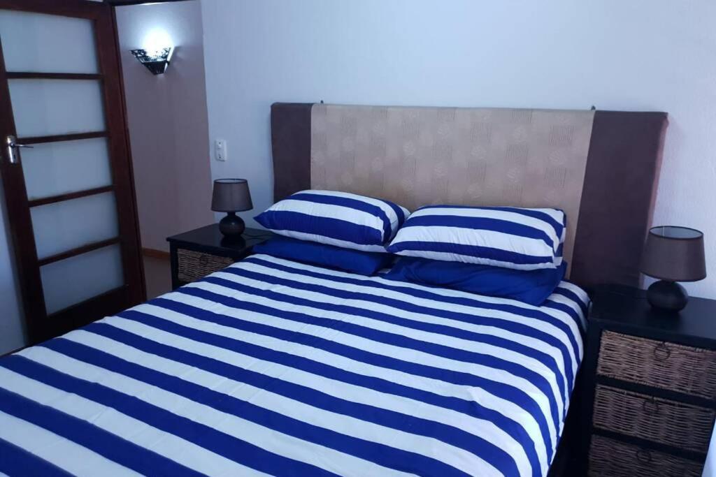 23 Manzini Chalets - Pumba's Den 2/25