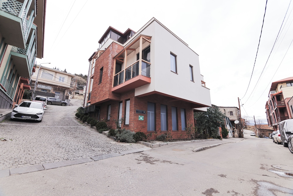 King Tamar Hotel By Luxuria Hotels 40/48