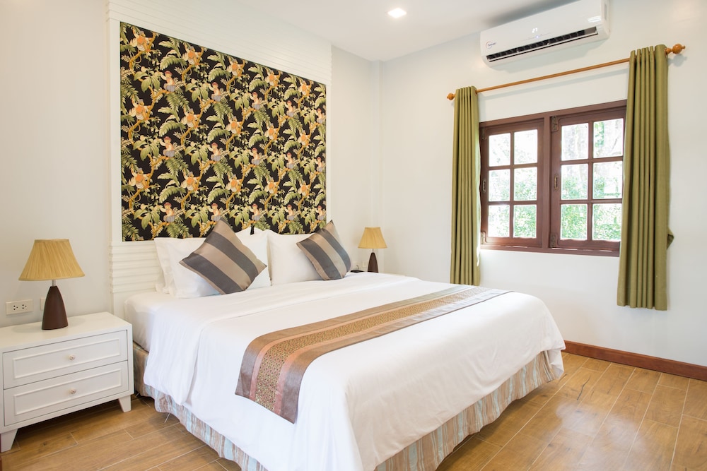 Alisea Pool Villas 21/65
